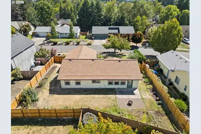 1733 NE Coburn Dr, McMinnville, OR 97128 - Photo 39