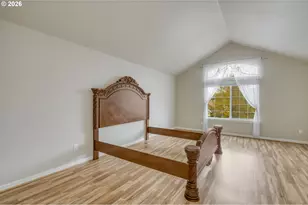 21626 SW Parkin Ln, Beaverton, OR 97003 - Photo 21