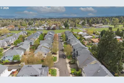 21626 SW Parkin Ln, Beaverton, OR 97003 - Photo 37