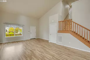 21626 SW Parkin Ln, Beaverton, OR 97003 - Photo 5
