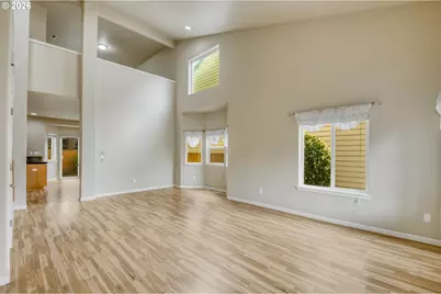 21626 SW Parkin Ln, Beaverton, OR 97003 - Photo 3