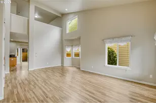 21626 SW Parkin Ln, Beaverton, OR 97003 - Photo 3