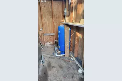 1441 Bilger Creek Rd, Myrtle Creek, OR 97457 - Photo 33