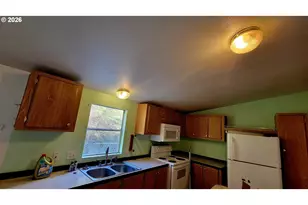 1441 Bilger Creek Rd, Myrtle Creek, OR 97457 - Photo 15