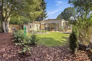 1475 Green Acres Rd, Eugene, OR 97408 - Photo 7