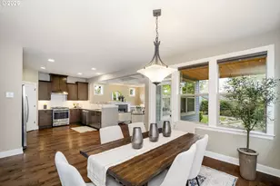 5566 SE Insley St, Portland, OR 97206 - Photo 9