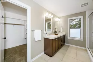 5566 SE Insley St, Portland, OR 97206 - Photo 39