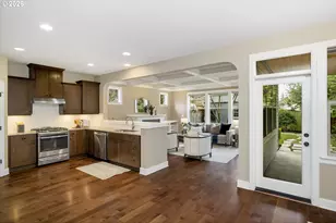 5566 SE Insley St, Portland, OR 97206 - Photo 15