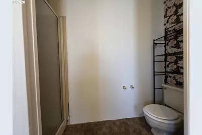 1200 E Central Ave #30, Sutherlin, OR 97479 - Photo 23