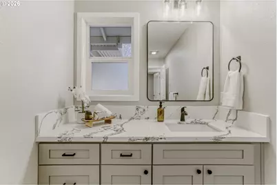 12026 SE Juniper Ave, Milwaukie, OR 97222 - Photo 21