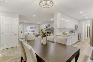 12026 SE Juniper Ave, Milwaukie, OR 97222 - Photo 9