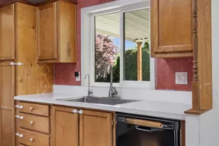 1544 Woodland Ave, Woodburn, OR 97071 - Photo 13