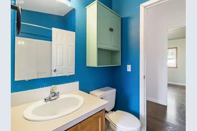 1544 Woodland Ave, Woodburn, OR 97071 - Photo 21