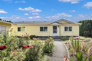1544 Woodland Ave, Woodburn, OR 97071 - Photo 7
