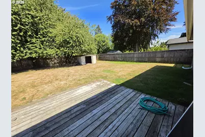 3382 Nebraska St, Longview, WA 98632 - Photo 23