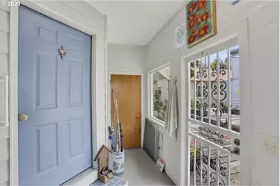 26400 NW St Helens Rd #29, Scappoose, OR 97056 - Photo 5