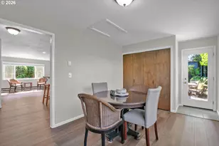1250 9th St, Florence, OR 97439 - Photo 11