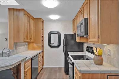 1250 9th St, Florence, OR 97439 - Photo 7