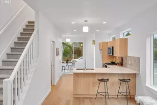 1406 N Jarrett St, Portland, OR 97217 - Photo 9