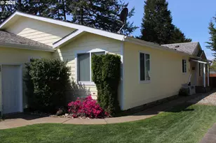 119 Jensen Way, Lakeside, OR 97449 - Photo 3