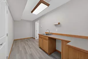 722 E 18th St, La Center, WA 98629 - Photo 31