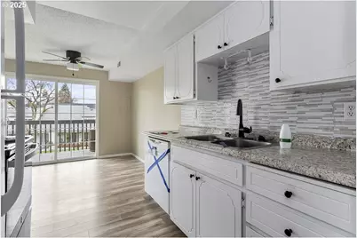 311 NE 85th St #X, Vancouver, WA 98665 - Photo 9