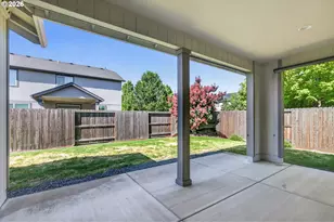 989 Pendleton Dr, Medford, OR 97501 - Photo 23