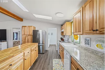 300 SW 7th #508, Battle Ground, WA 98604 - Photo 11