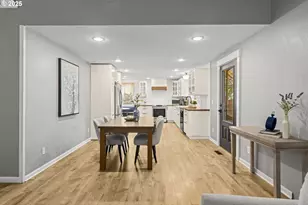 19230 SW Prospect Pl, Beaverton, OR 97078 - Photo 9