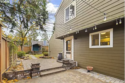 19230 SW Prospect Pl, Beaverton, OR 97078 - Photo 33