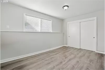 12720 SE Market St, Portland, OR 97233 - Photo 15