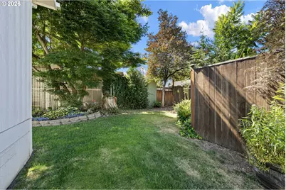 1475 Green Acres Rd #132, Eugene, OR 97408 - Photo 23
