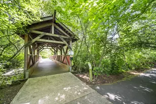 1421 NE Market Dr, Fairview, OR 97024 - Photo 27