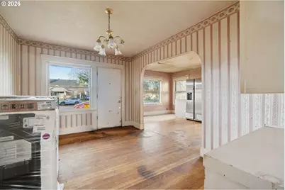 6356 N Denver Ave, Portland, OR 97217 - Photo 3