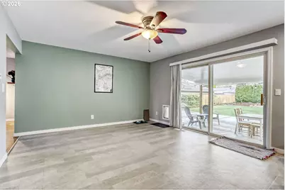 3540 SE 160th Ave, Portland, OR 97236 - Photo 13