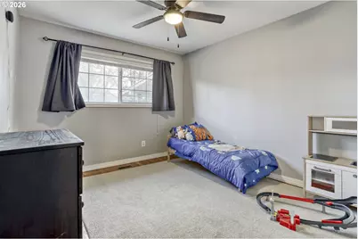 3540 SE 160th Ave, Portland, OR 97236 - Photo 17