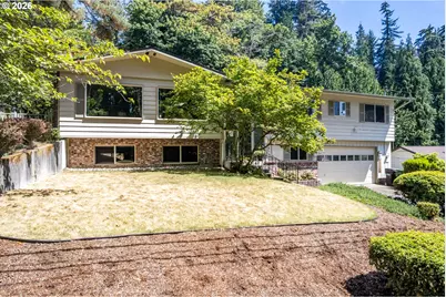 2337 W Hills Dr, Longview, WA 98632 - Photo 1