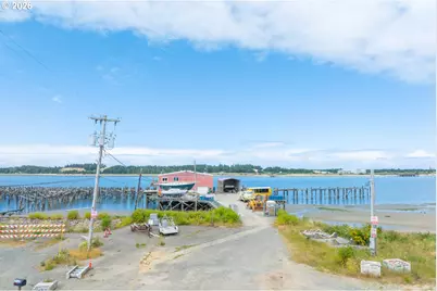 100 Newmark Ave, Coos Bay, OR 97420 - Photo 13