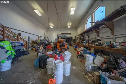 100 Newmark Ave, Coos Bay, OR 97420 - Photo 3