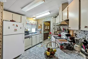 2511 SE River Rd, Hillsboro, OR 97123 - Photo 17