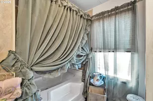 2511 SE River Rd, Hillsboro, OR 97123 - Photo 27