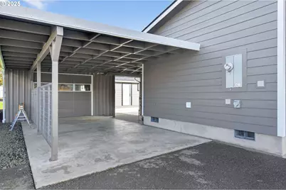 3721 Joe Ave, Roseburg, OR 97471 - Photo 43