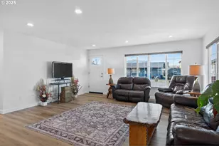 3721 Joe Ave, Roseburg, OR 97471 - Photo 5