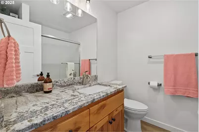 3721 Joe Ave, Roseburg, OR 97471 - Photo 17