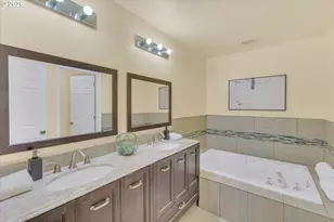 8801 SW Stono Dr, Tualatin, OR 97062 - Photo 19