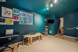 12142 NE Fremont St, Portland, OR 97220 - Photo 25