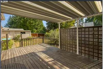 2716 SW Hume St, Portland, OR 97219 - Photo 25