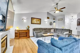 206 Hauser Ct, Molalla, OR 97038 - Photo 15