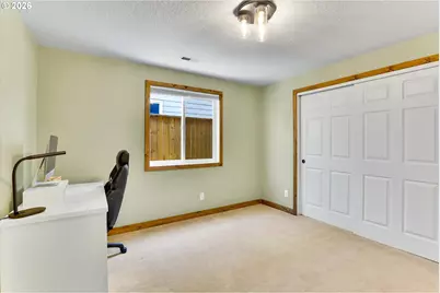 206 Hauser Ct, Molalla, OR 97038 - Photo 23