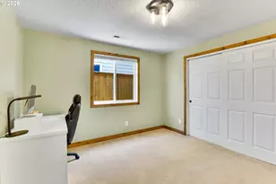 206 Hauser Ct, Molalla, OR 97038 - Photo 23
